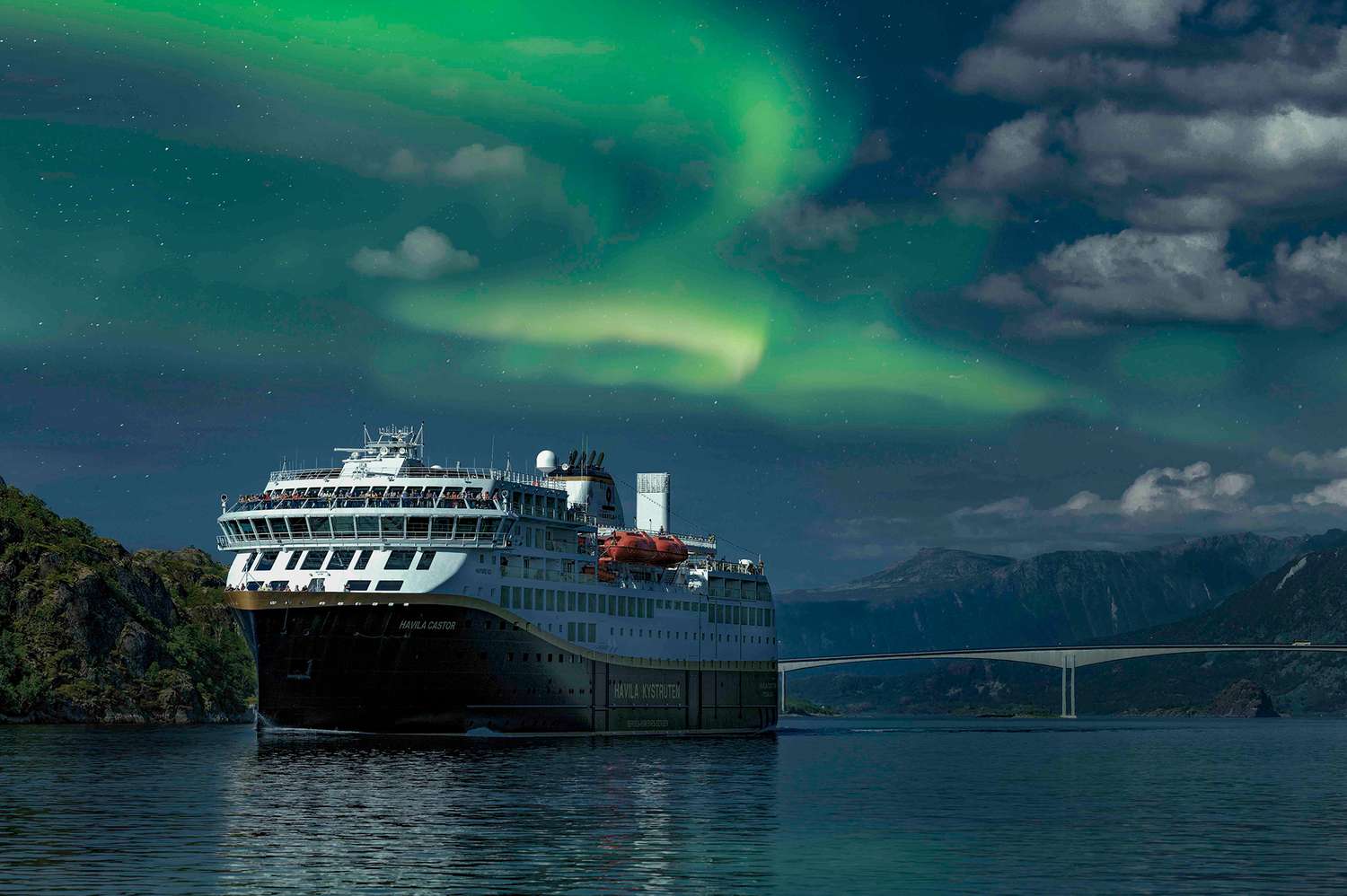 This 11-day Cruise Is One of the Best Ways to See the Northern Lights This Year